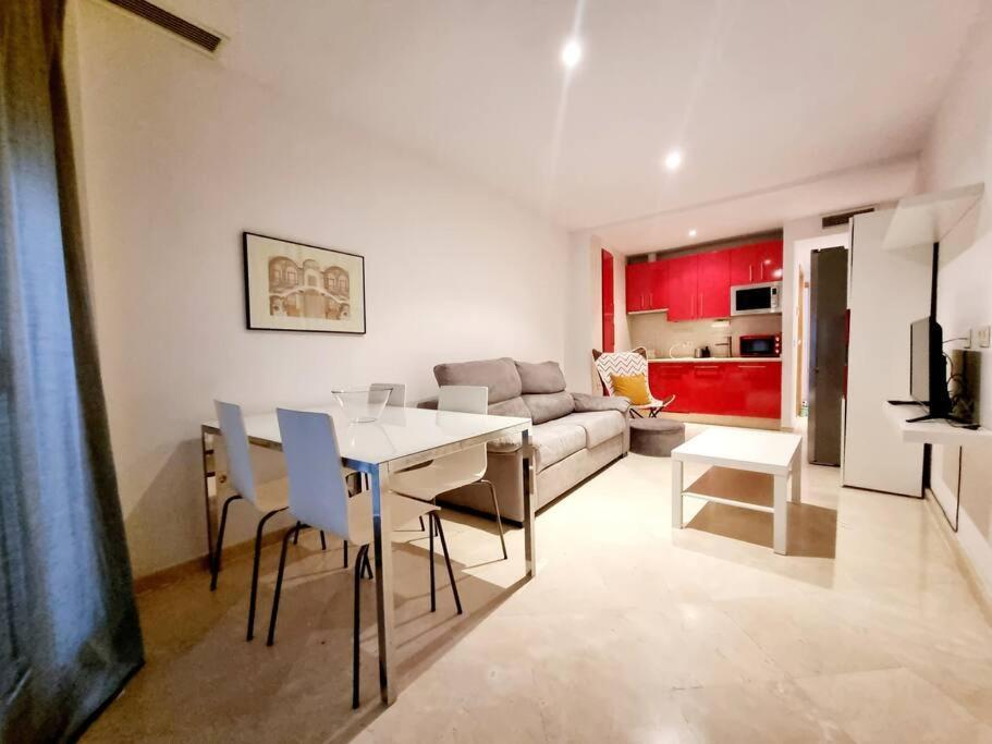 Apartamento En La Calle Alfalfa Sevilla Kültér fotó